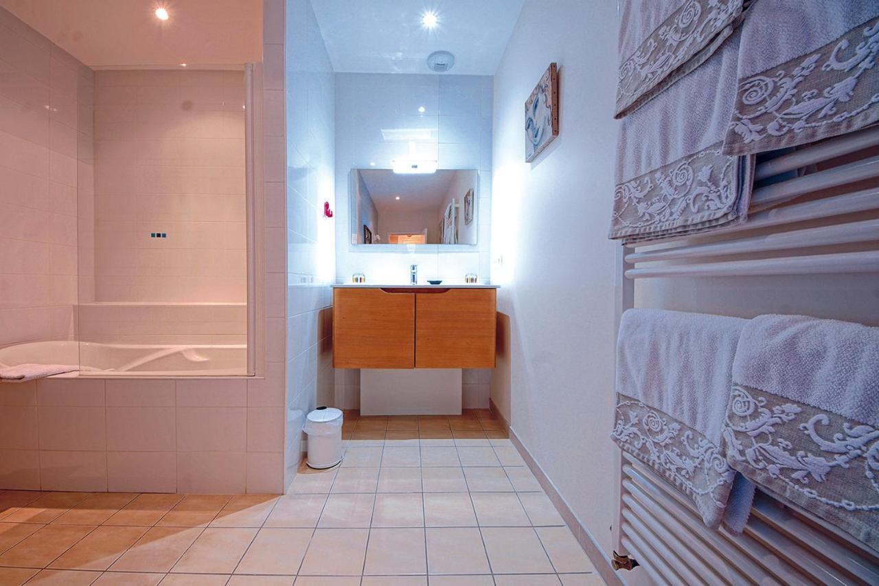 Maison De Kersalomon Bed & Breakfast 4*